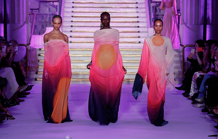 Di Petsa Fashion Show