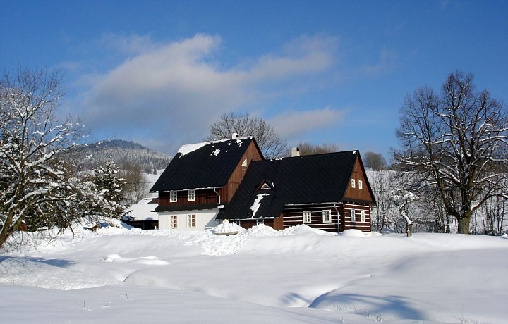 Log cabin U Lípy in Kunčice